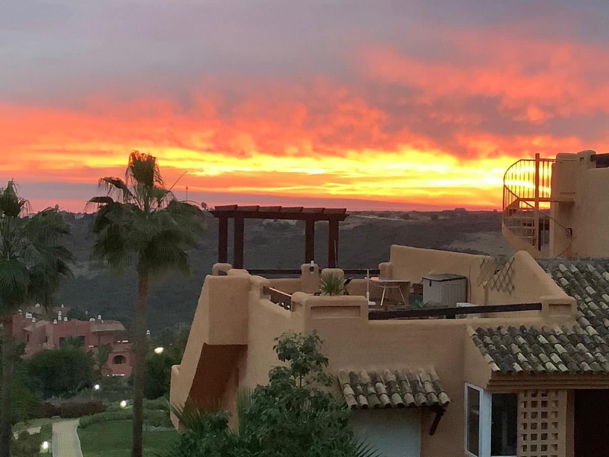 Casares Vacations Apartman Kültér fotó